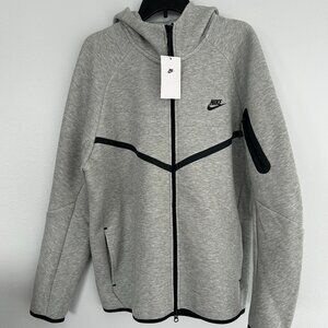 NIKE Tech Windrunner Zip Hoodie